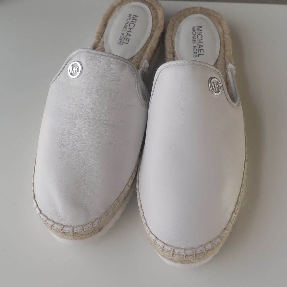 MICHAEL KORS WOMEN EMILIA SLIDE LEATHER white - Picture 8 of 9